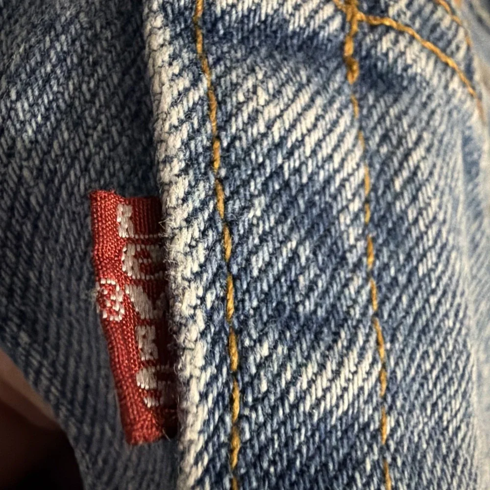 Vtg 90s Levi's 560‎ Loose Fit Tapered Leg Jeans Men 38x30 Blue Made in USA